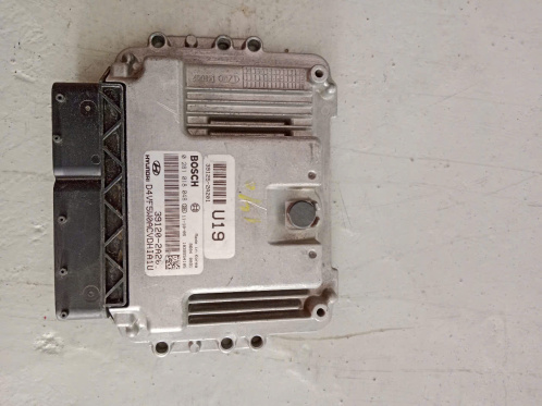 HỘP ĐIỀU KHIỂN ĐỘNG CƠ HYUNDAI/KIA 39120 2A201 EDC17C08