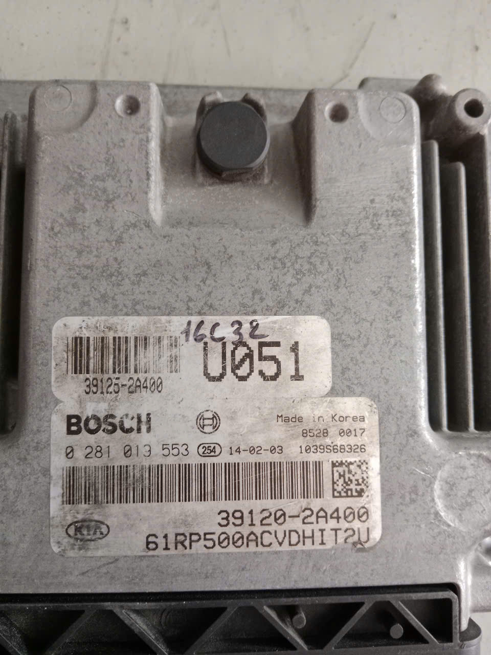 HỘP ĐIỀU KHIỂN ĐỘNG CƠ HYUNDAI/KIA 39120 2A400 EDC17C53