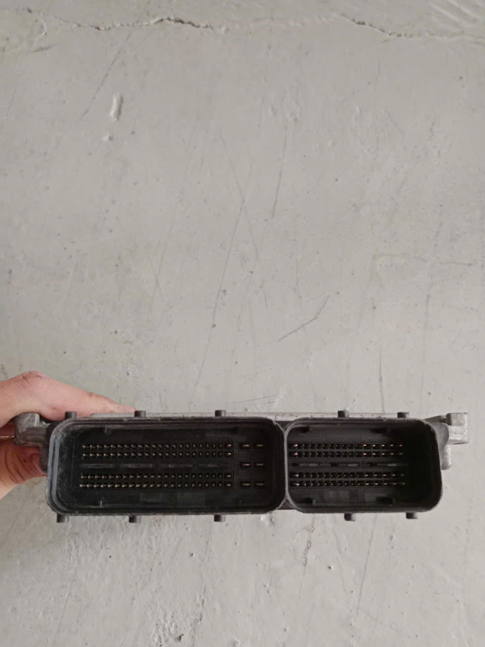 HỘP ĐIỀU KHIỂN ĐỘNG CƠ HYUNDAI/KIA 39120 2A400 EDC17C53