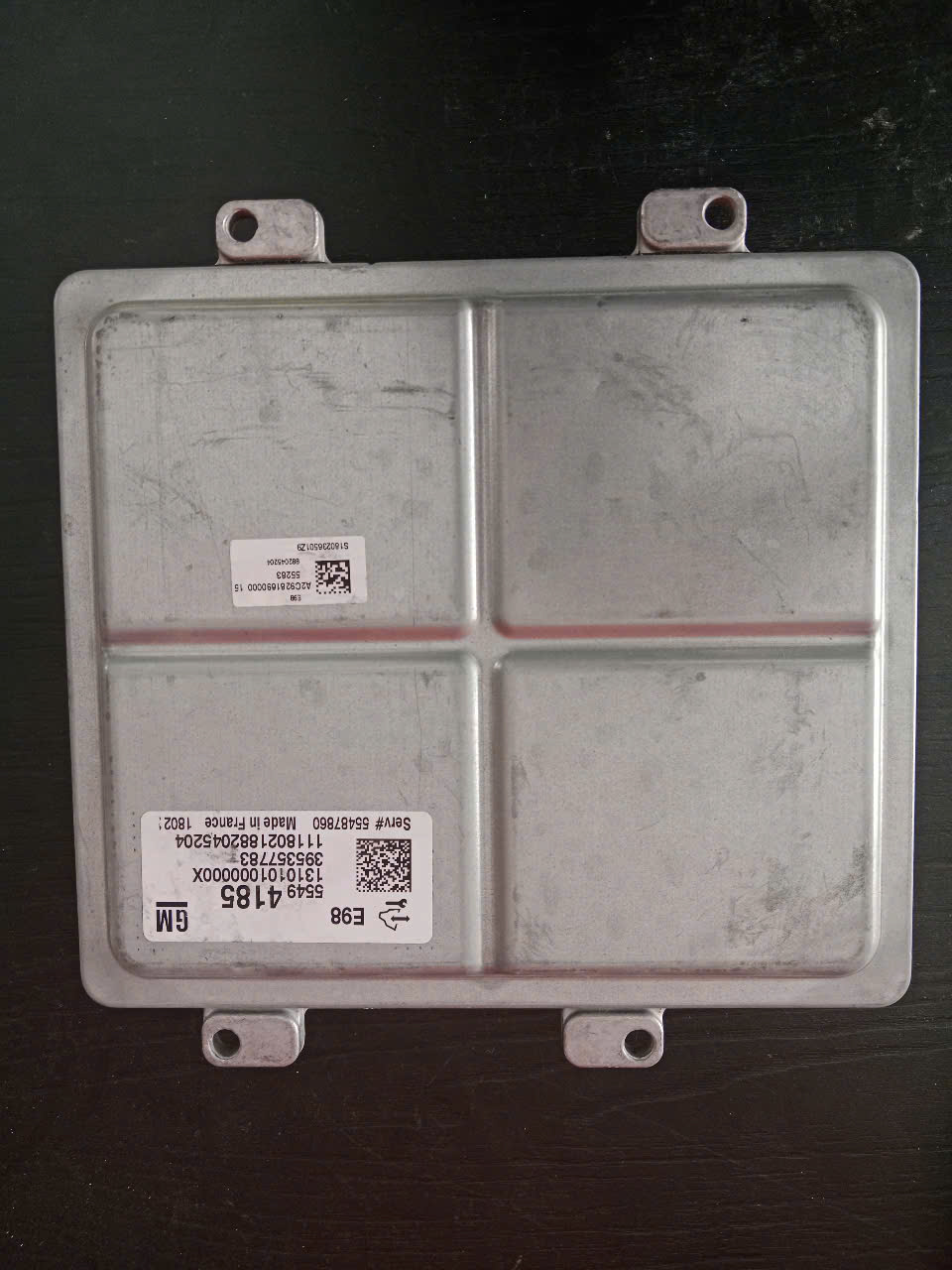 Hộp ECU điều khiển động cơ Chevrolet Daewoo Trax E98 55494185